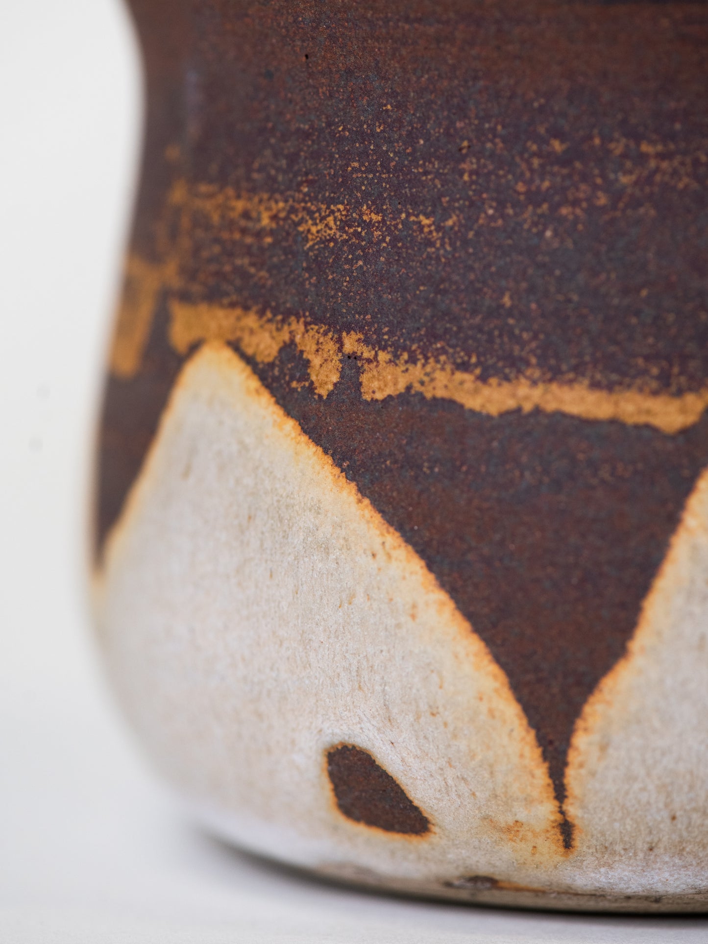 Signed Studio Pot in Volcanic Glaze – Finland, 1970's