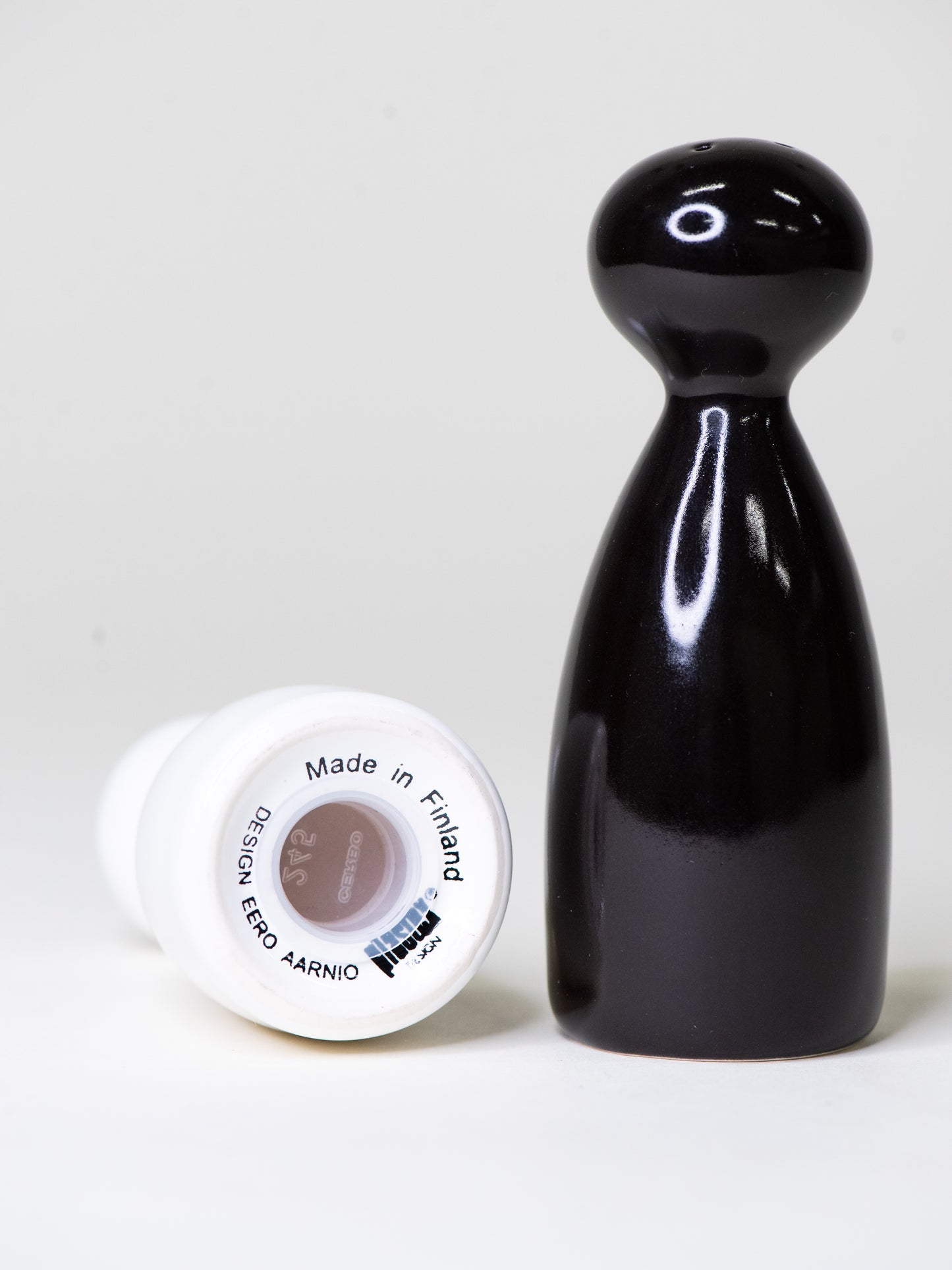 Ceramic Salt & Pepper Shakers by Eero Aarnio for Plastex