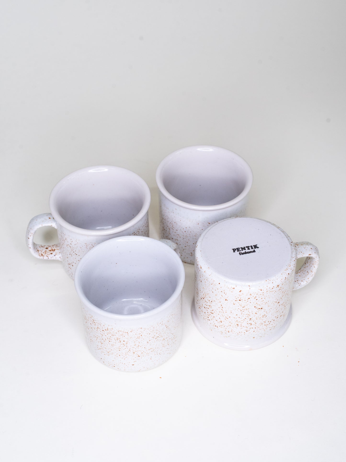 Set of Rare 1970’s ”Riekko” Mugs by Peter Winquist for Pentik