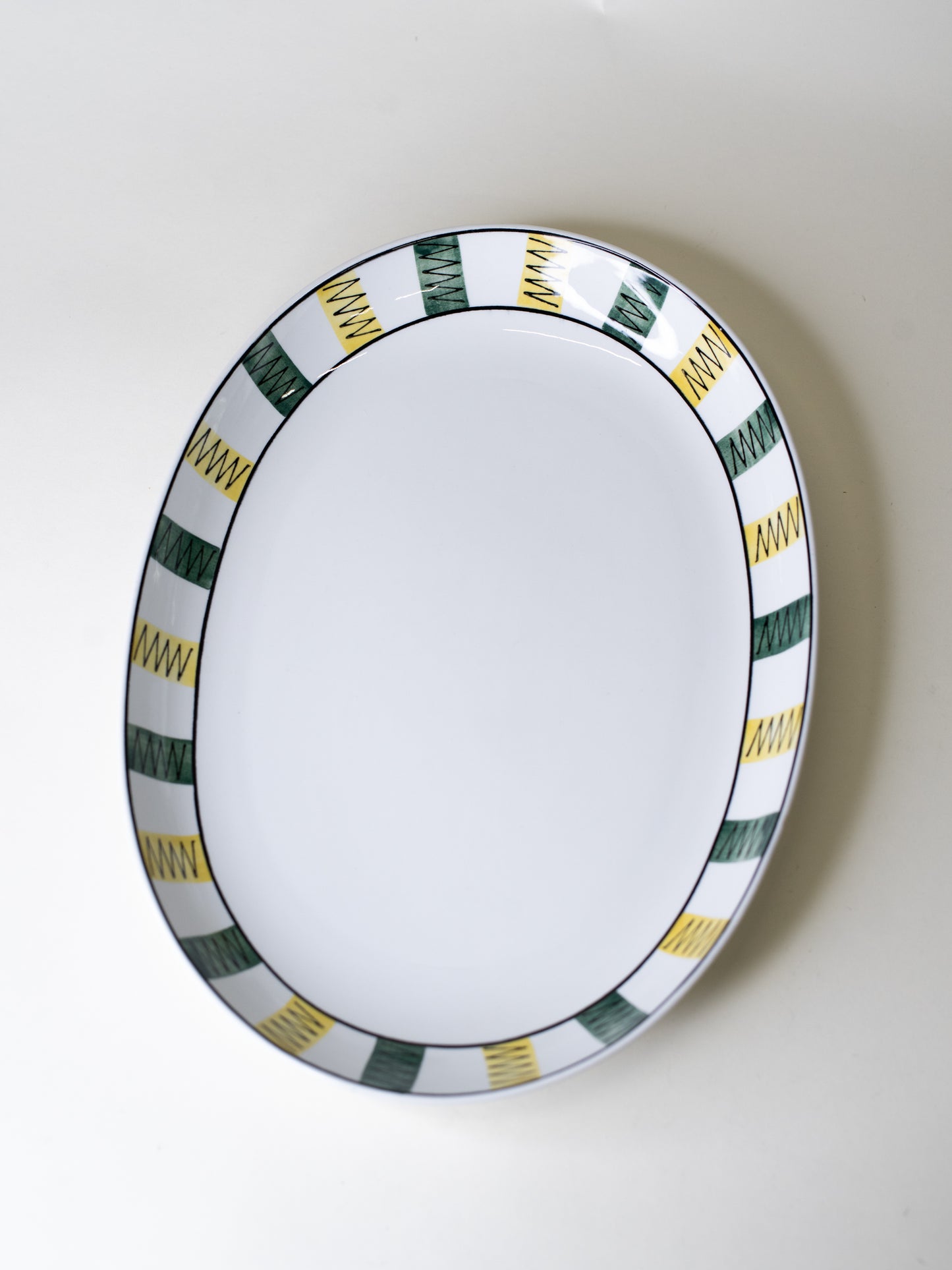 Arabia 'Oras' Serving Dish by Aune Siimes - Finland, 1960s