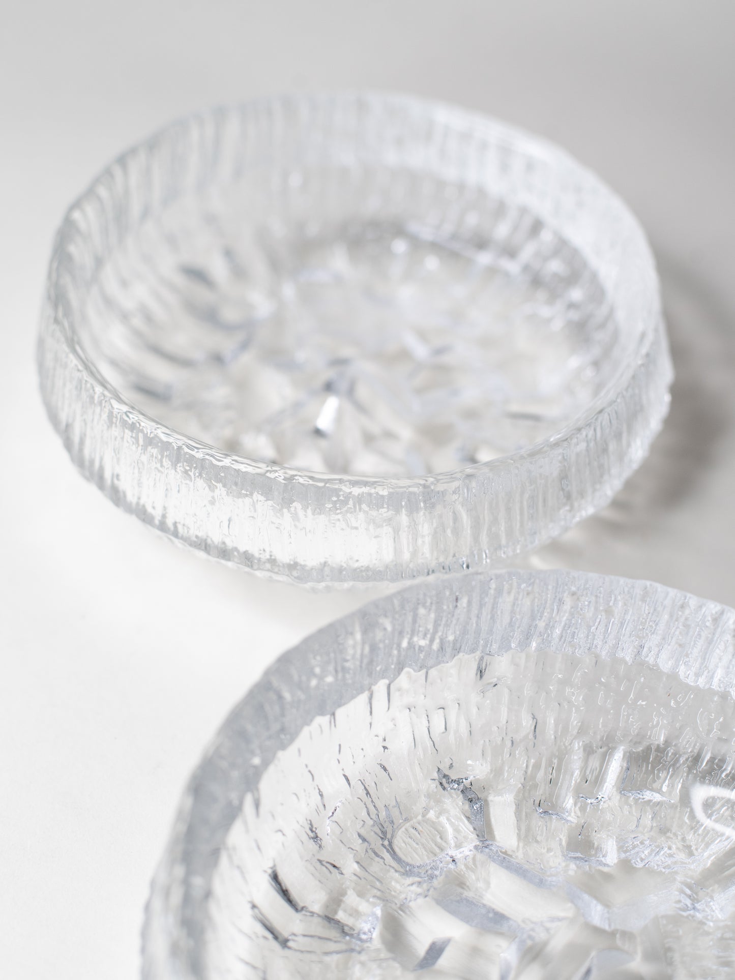 Pair of 'Lunaria' Glass Bowls – Tapio Wirkkala for Iittala, 1970
