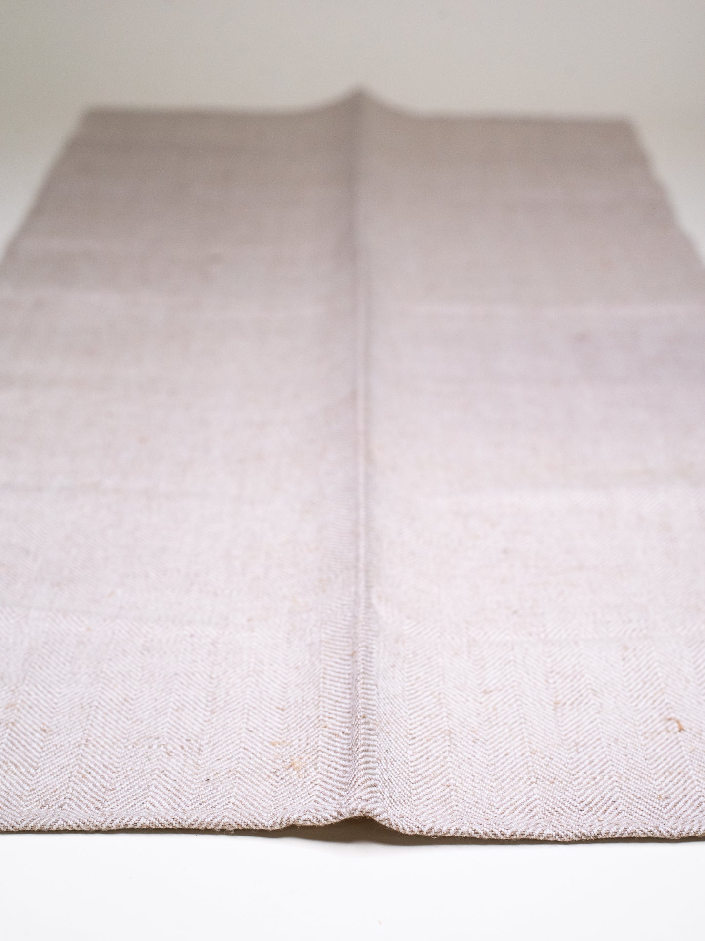 Vintage Finnish Raw Linen Towels in Herringbone Pattern - Set of 4