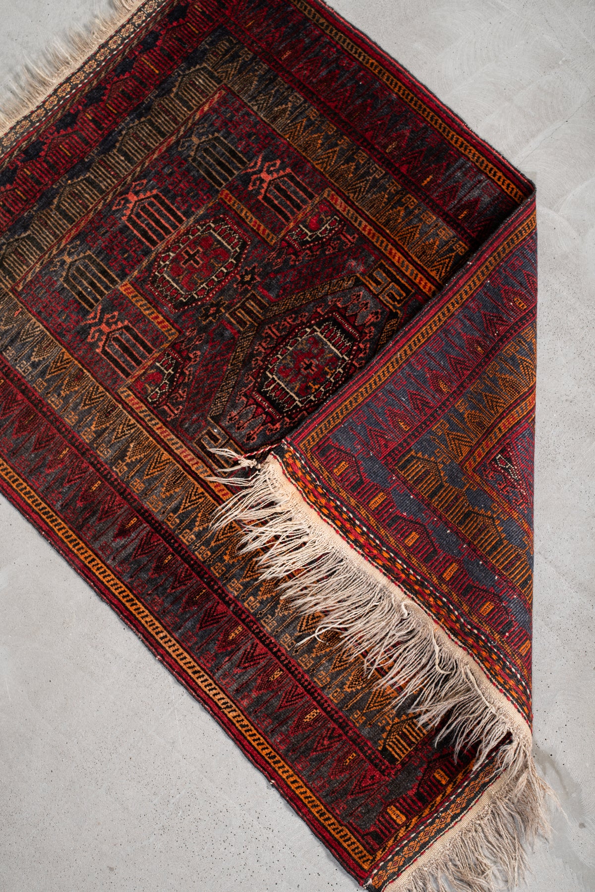 Vintage Hand-Knotted Rug – Mid-Century Afghanistan