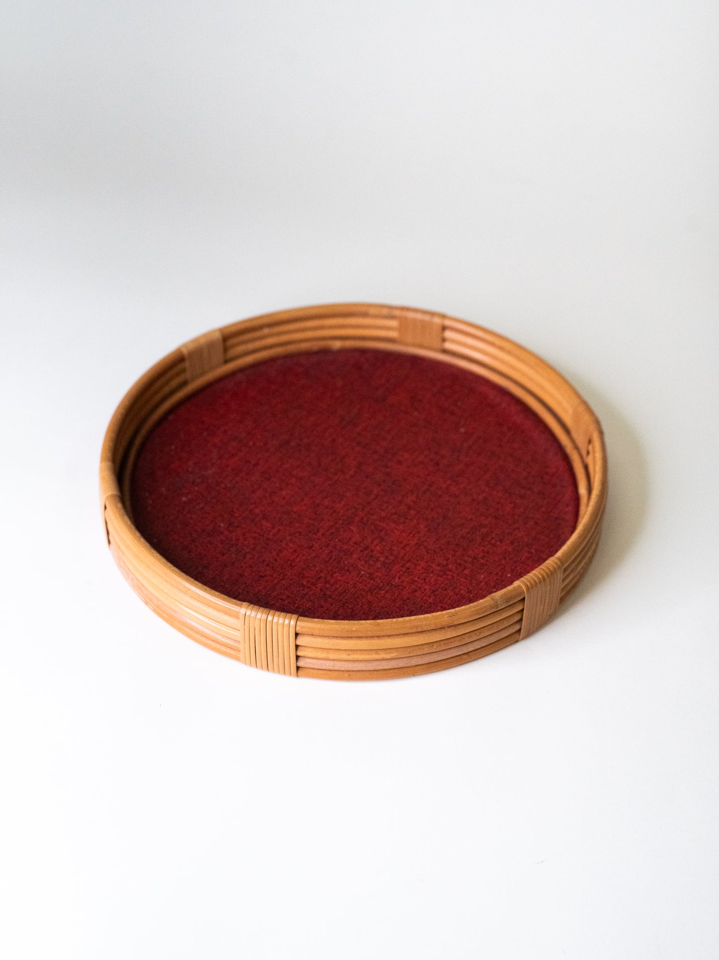 Vintage Round Rattan Tray with Red Base – Nordic, Mid-Century