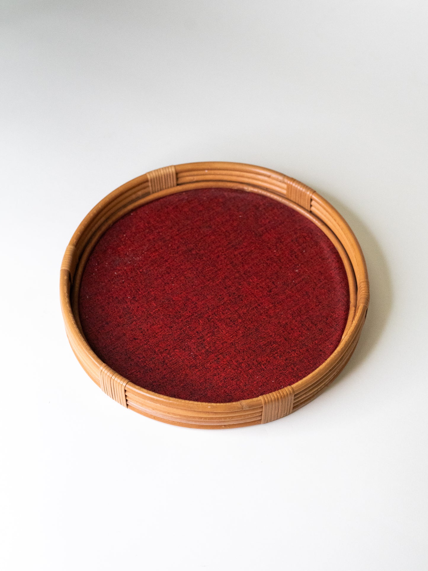 Vintage Round Rattan Tray with Red Base – Nordic, Mid-Century