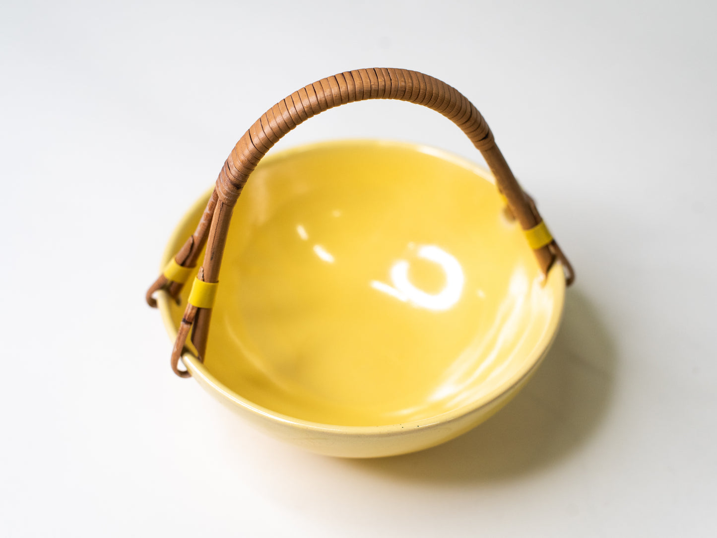 Vintage Modernist Ceramic Bowl with Rattan Handle - Kupittaan savi, Finland - Mid-Century