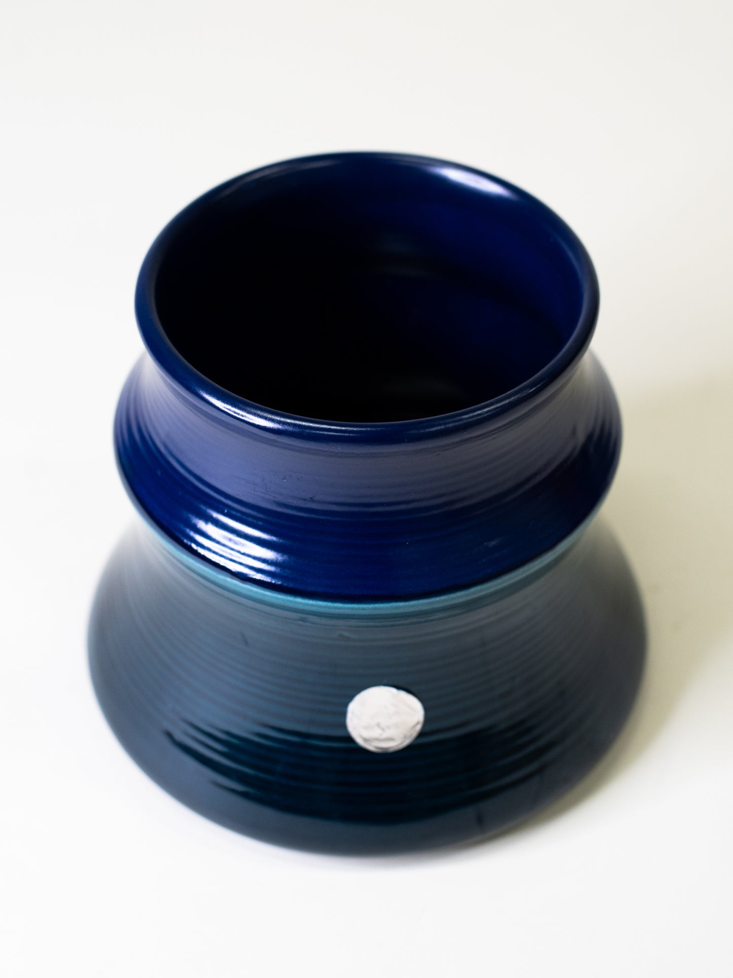 Vintage Kupittaan Savi Wide Two-Tone Vase – Finland, Mid-Century