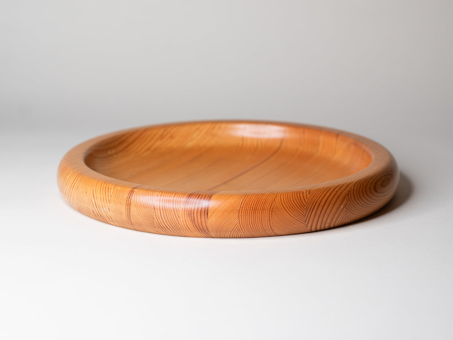 Large Finnish Design-Era Pine Tray, 1970s