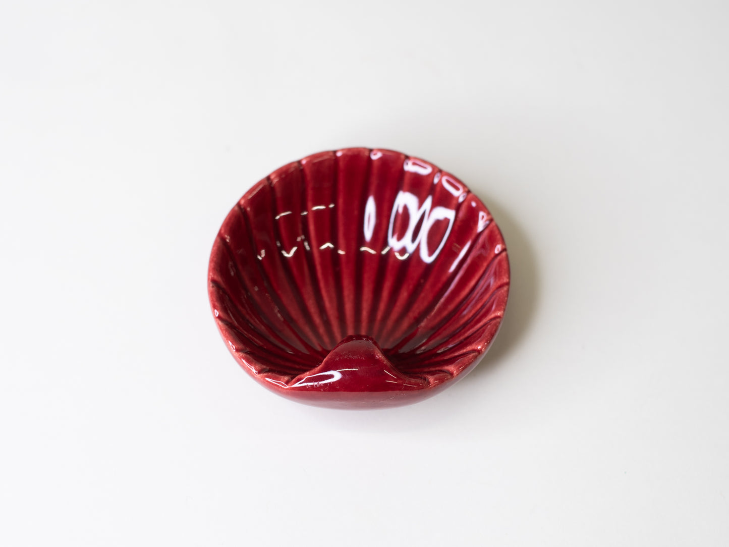 Vintage Shell-Shaped Mini Dish by Kupittaan Savi – Finland, Mid-Century