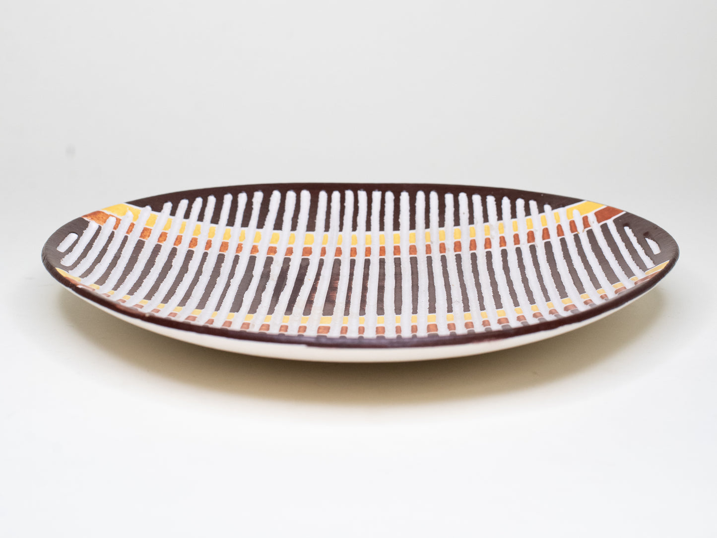 Mid-Century 1950s Ceramic Dishes – Hand-Painted ‘Hawaii’ Sgraffito - Set of Two