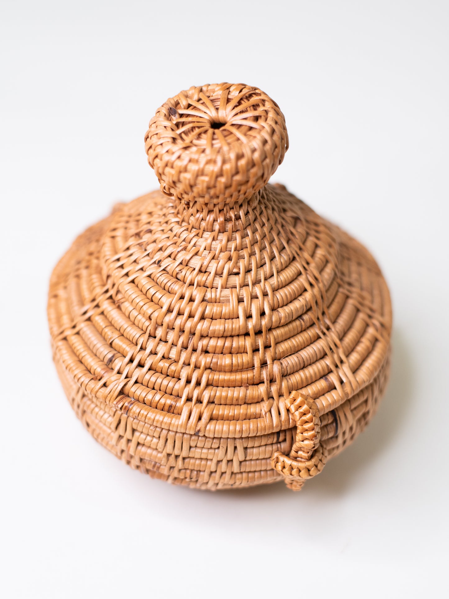 Vintage Tenganan Lidded Basket - Bali, 1990s