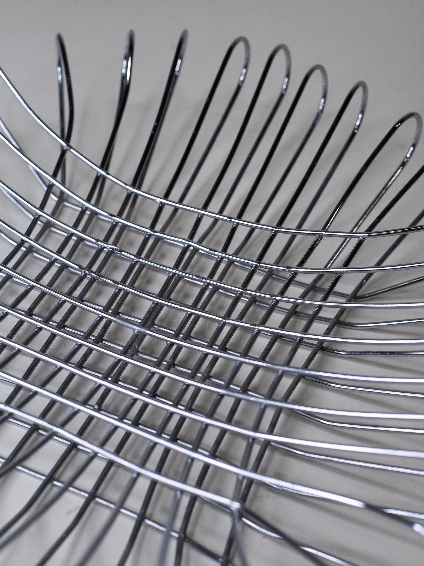 Vintage Mid-Century Chrome Wire Fruit Bowl