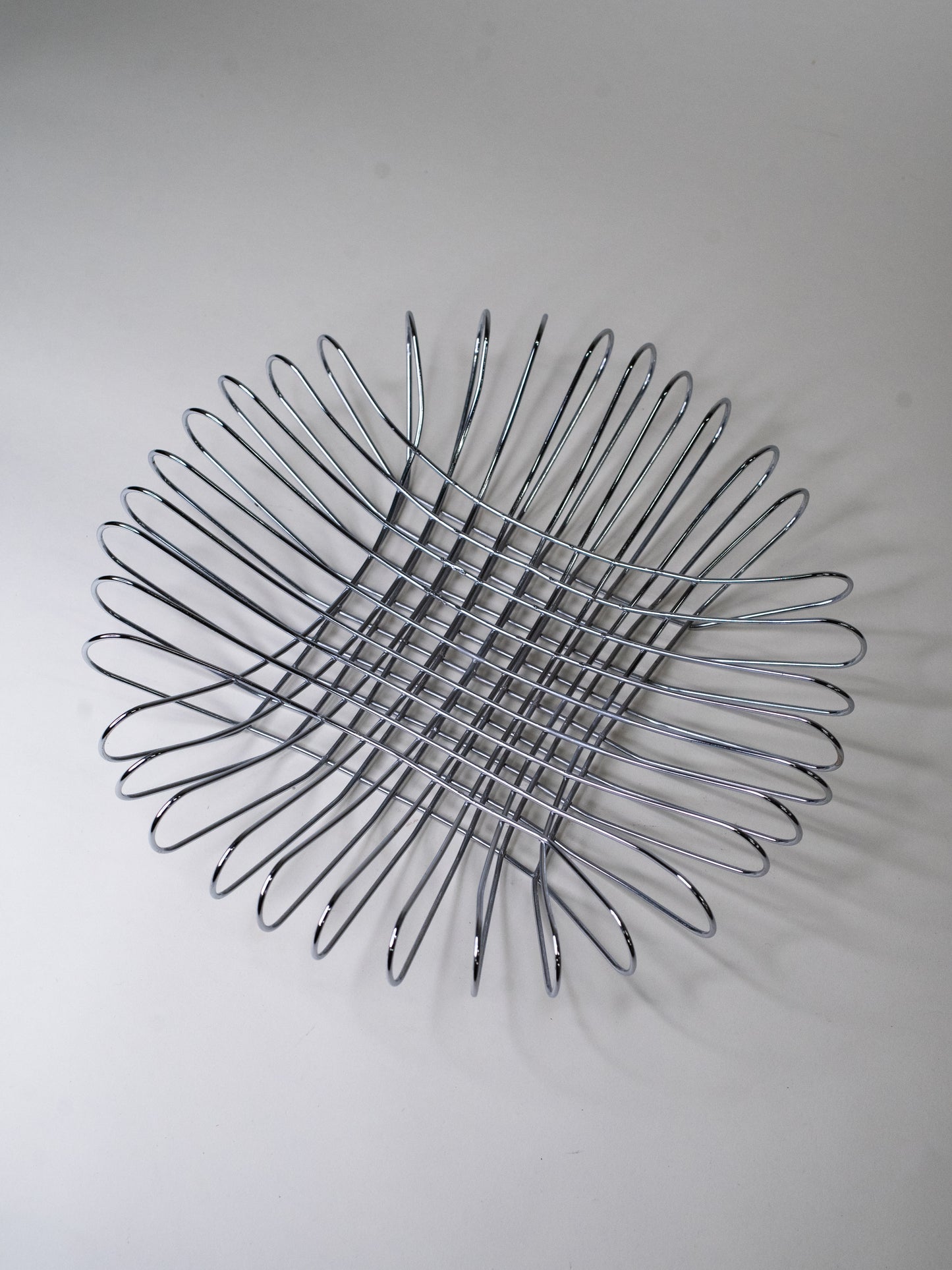 Vintage Mid-Century Chrome Wire Fruit Bowl