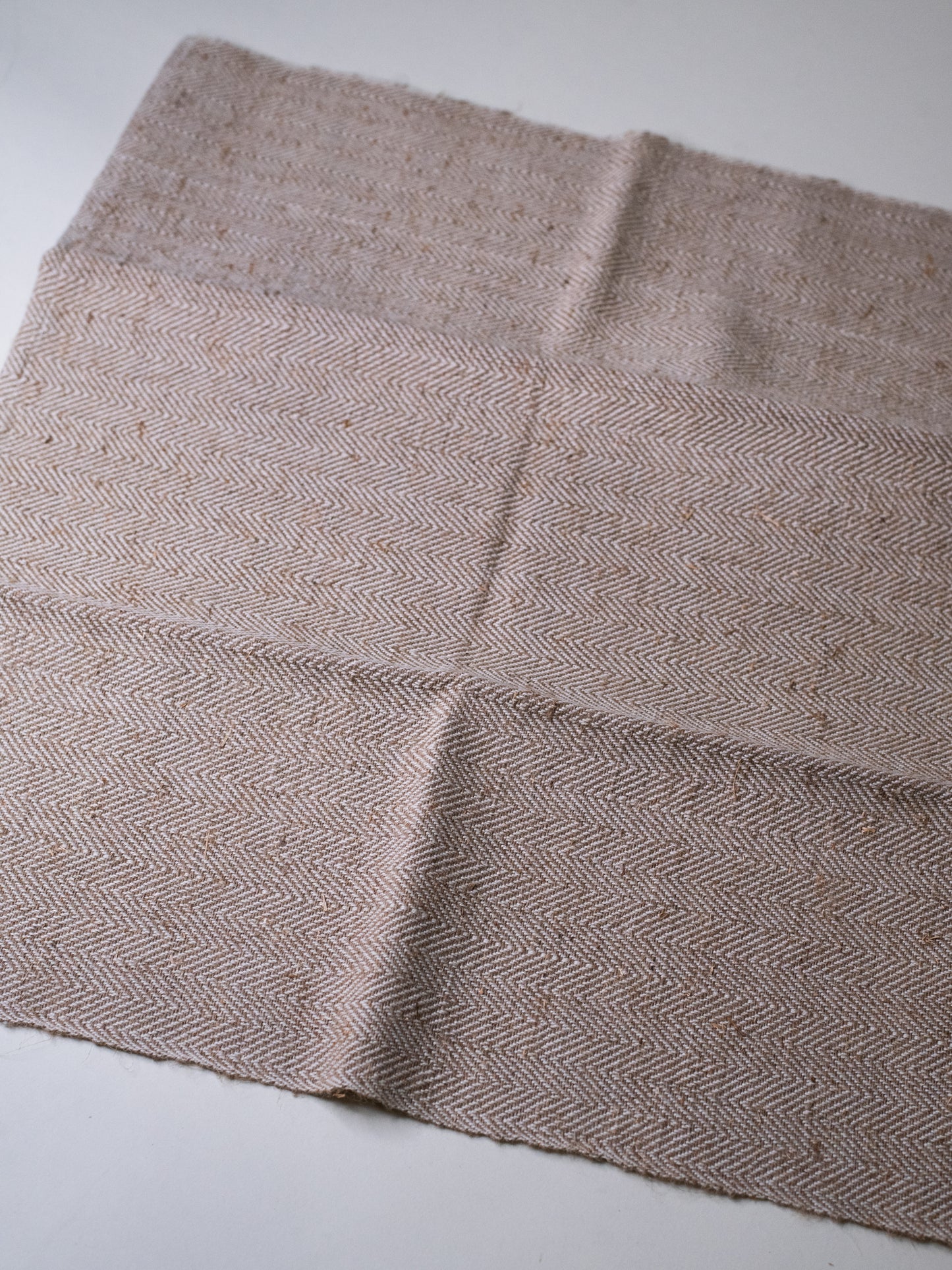 Vintage Finnish Raw Linen Towels in Herringbone Pattern - Set of 4