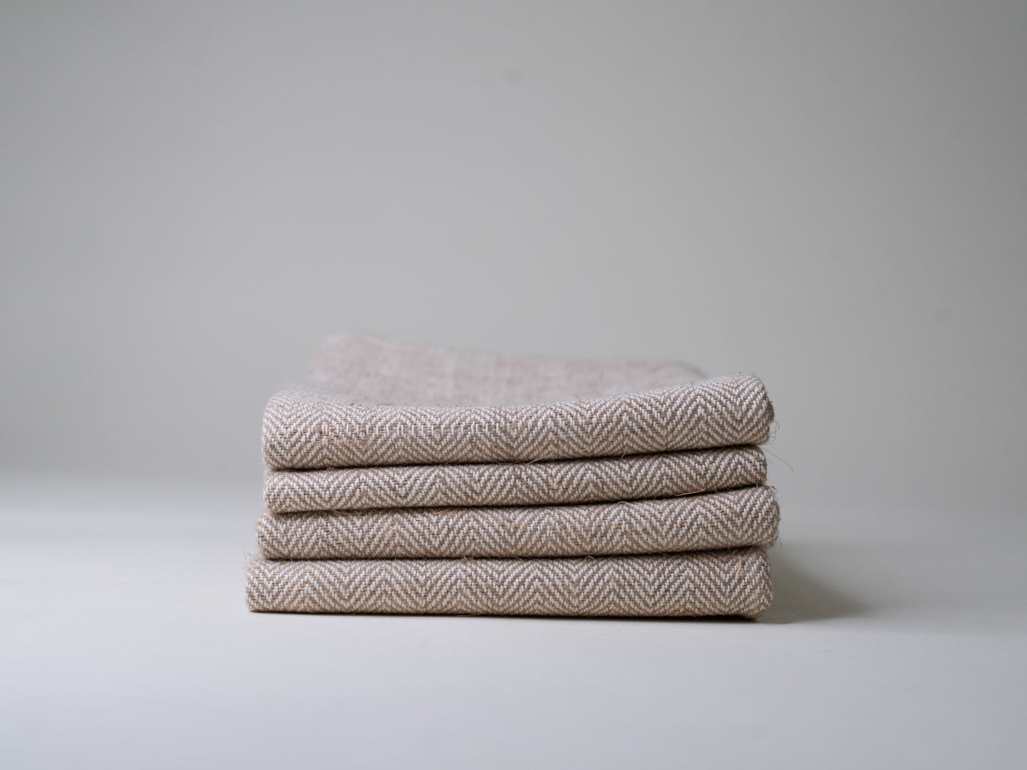 Vintage Finnish Raw Linen Towels in Herringbone Pattern - Set of 4