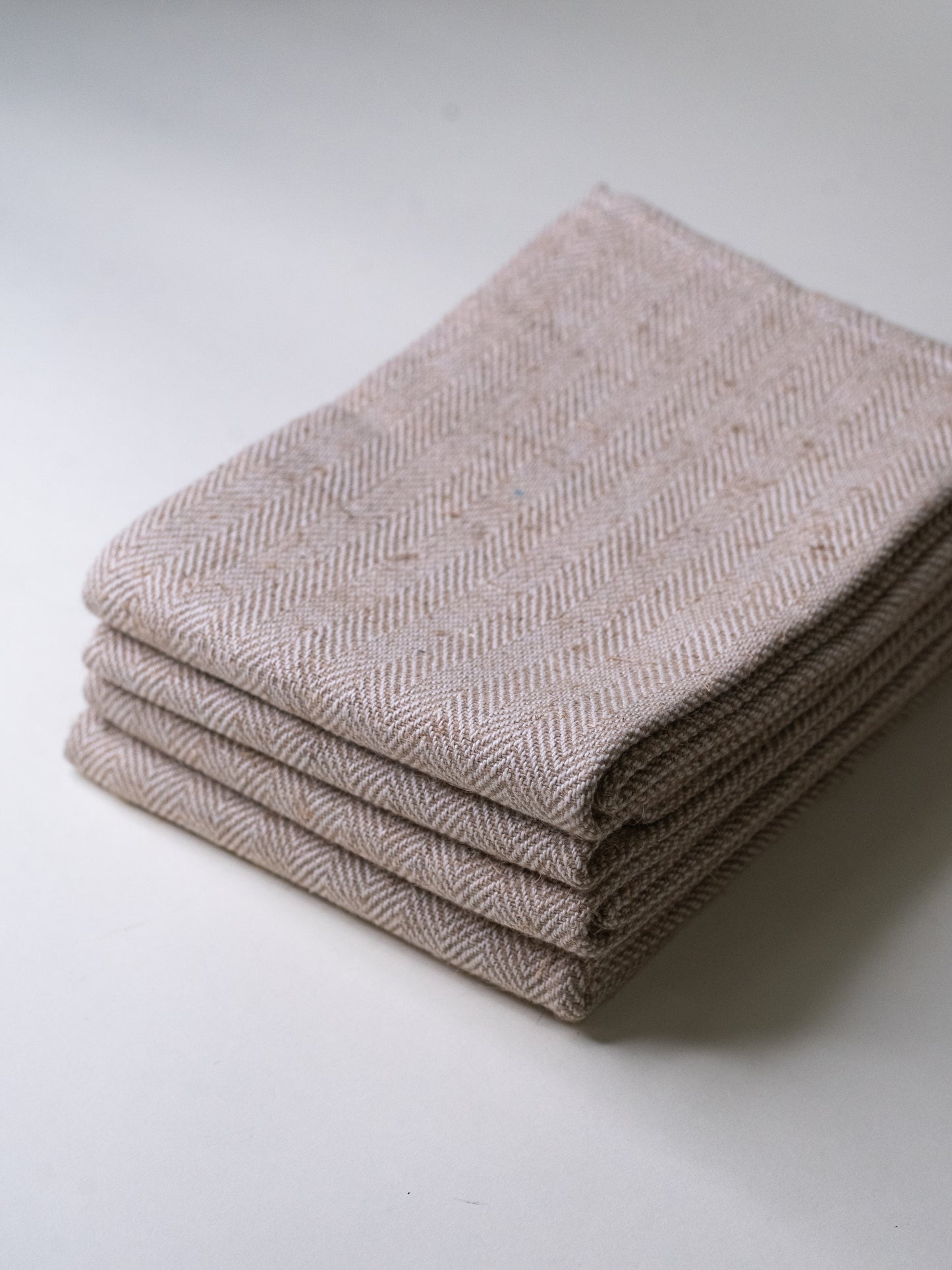 Vintage Finnish Raw Linen Towels in Herringbone Pattern - Set of 4