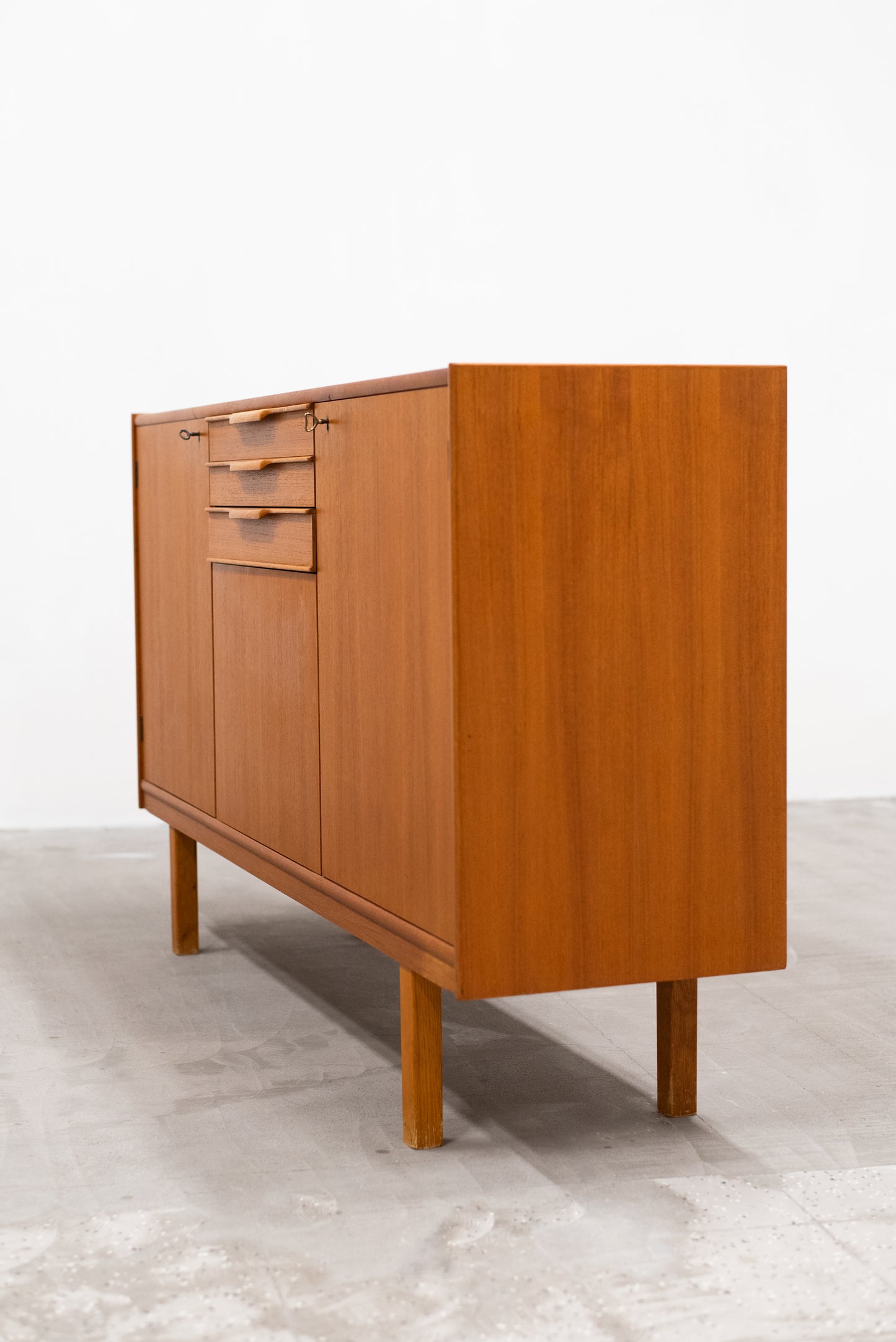 Vintage Mid-Century Teak Cabinet - Sweden, 1960s