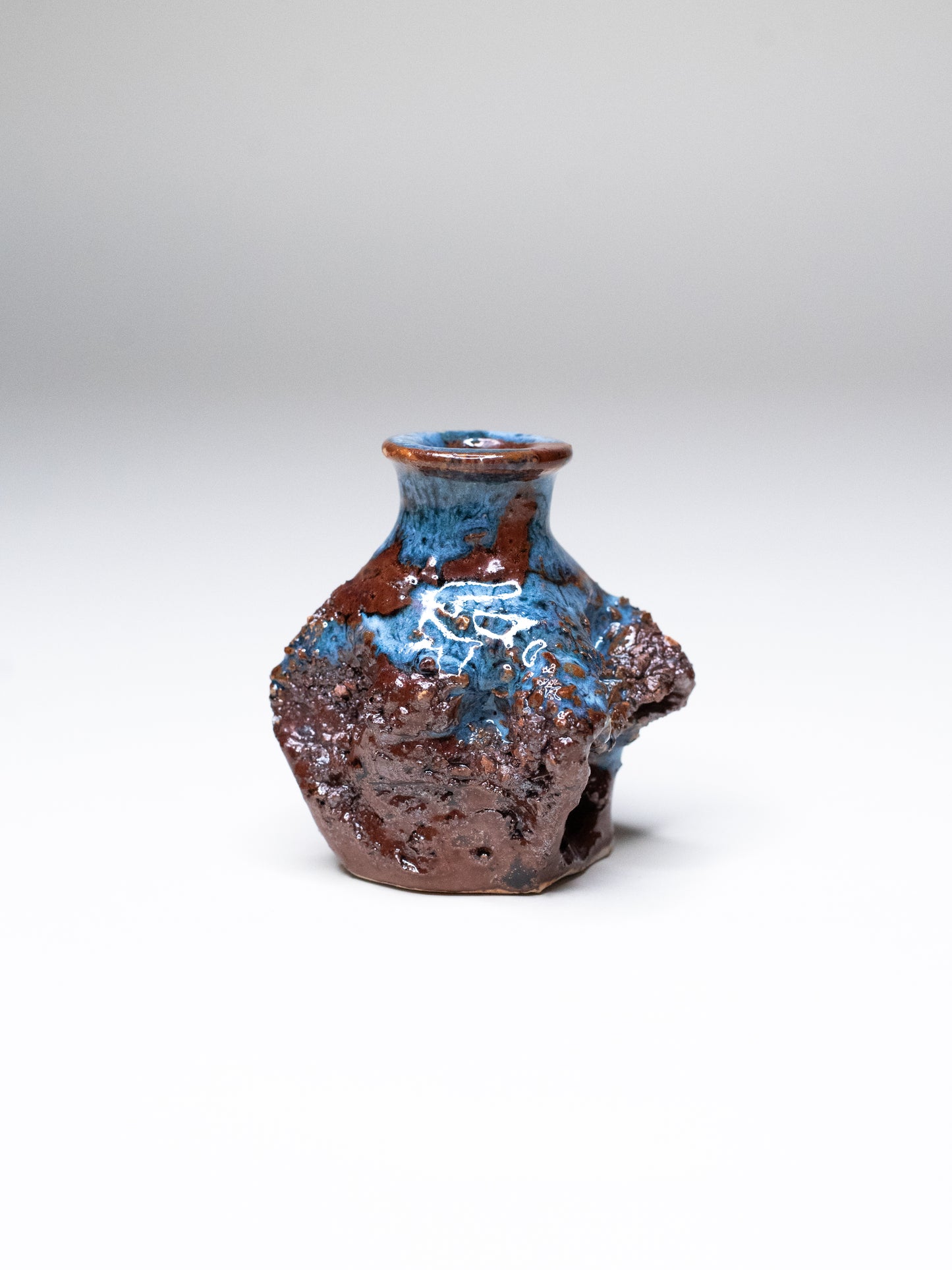 Pentik ‘Kaamoskivi’ Candle Holder in Vivid Brown and Blue - Finland, 1970s