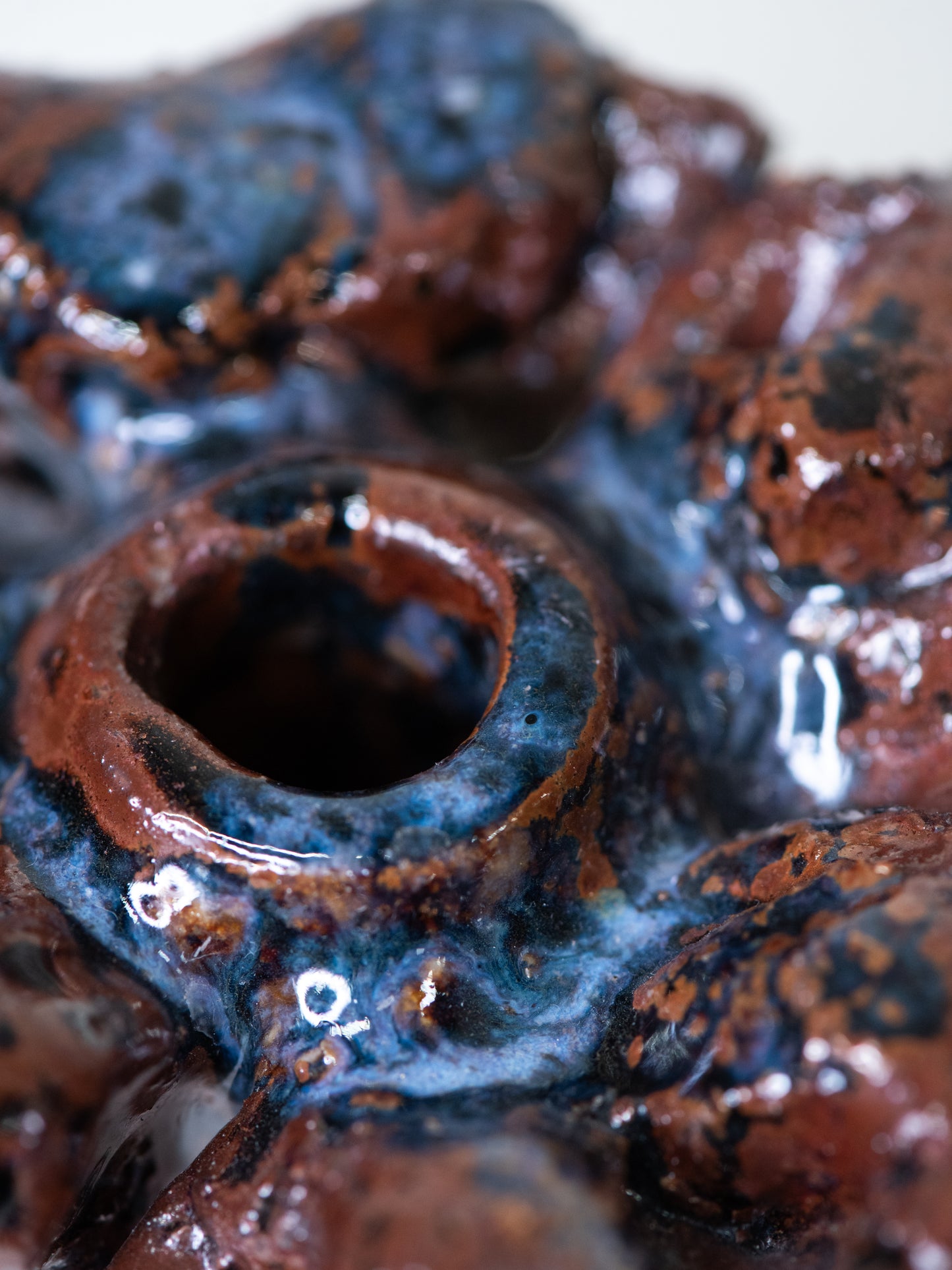 Pentik ‘Kaamoskivi’ Candle Holder in Brown and Blue - Finland, 1970s