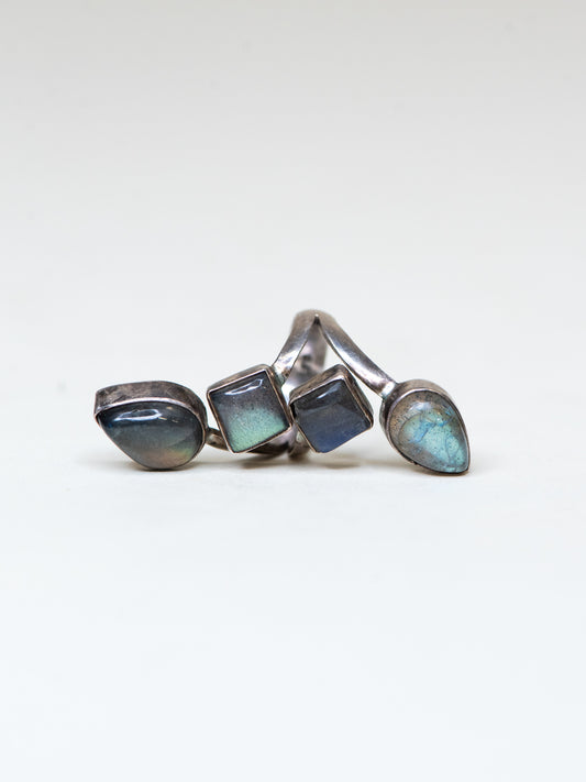 Vintage Silver Ring with Labradorite Stones