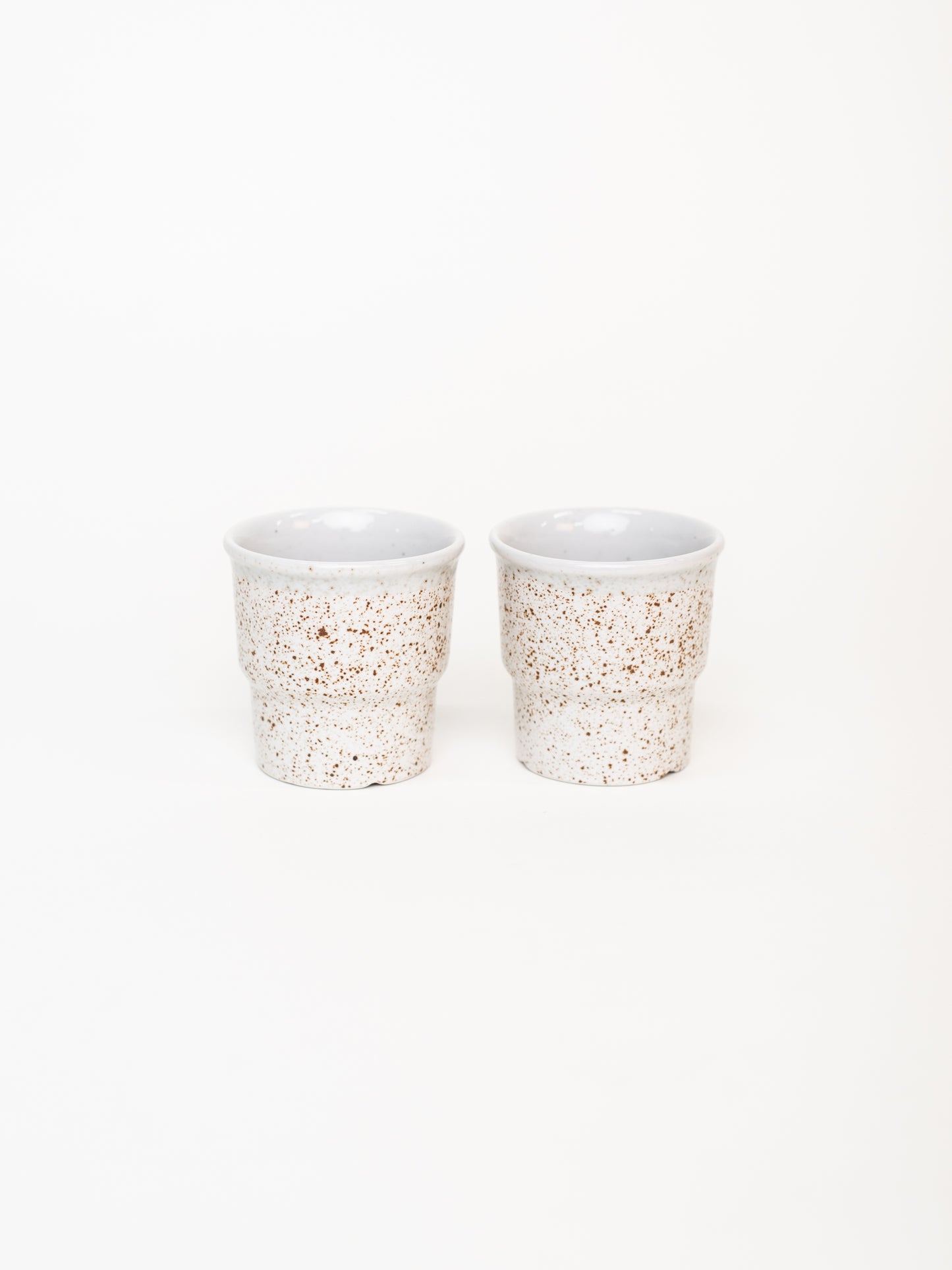 Pentik ‘Riekko’ Handleless Cups by Peter Winquist – Set of 2
