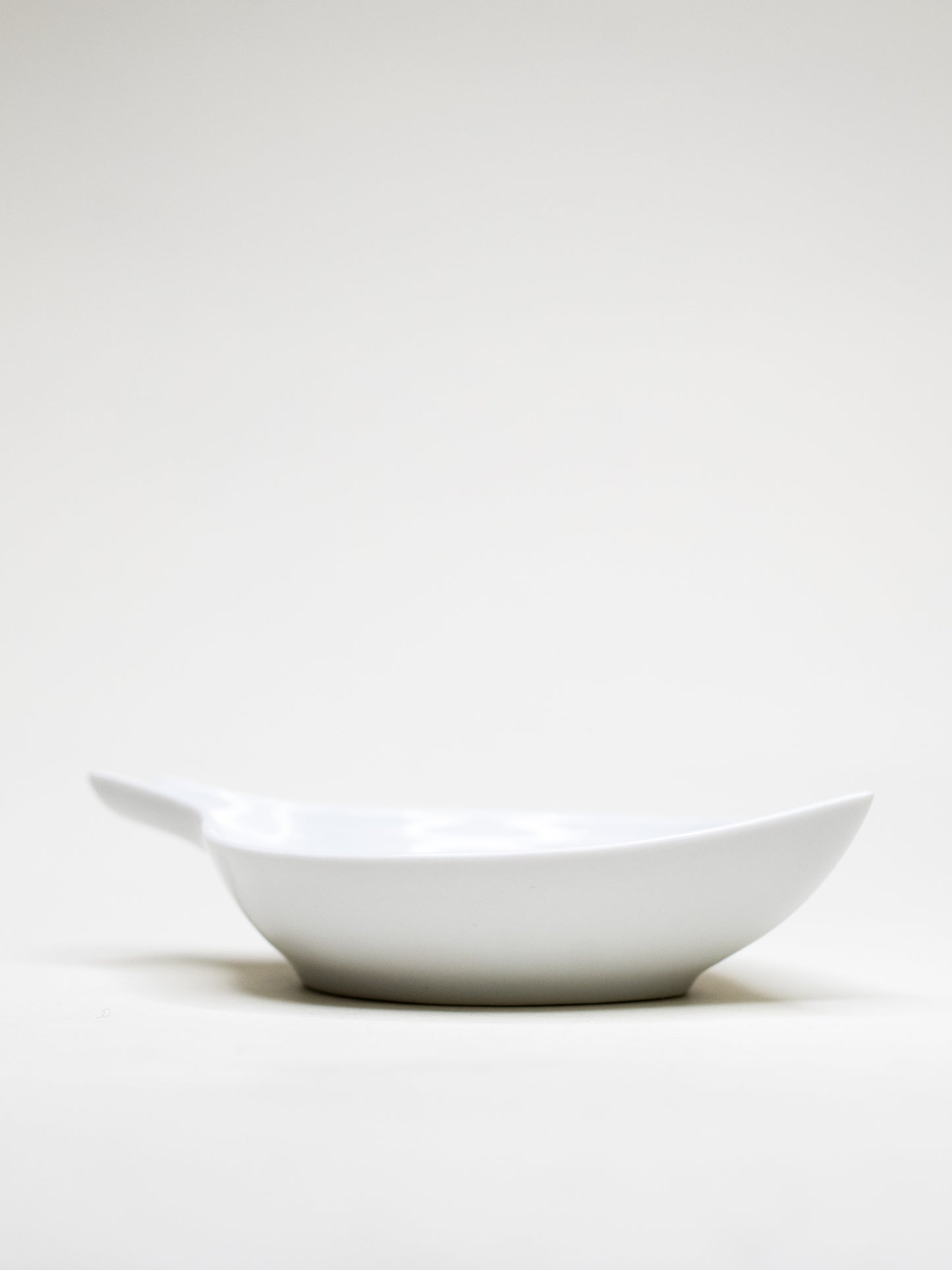 White Porcelain Dish by Arthur Percy for Karlskrona - Sweden, 1950's