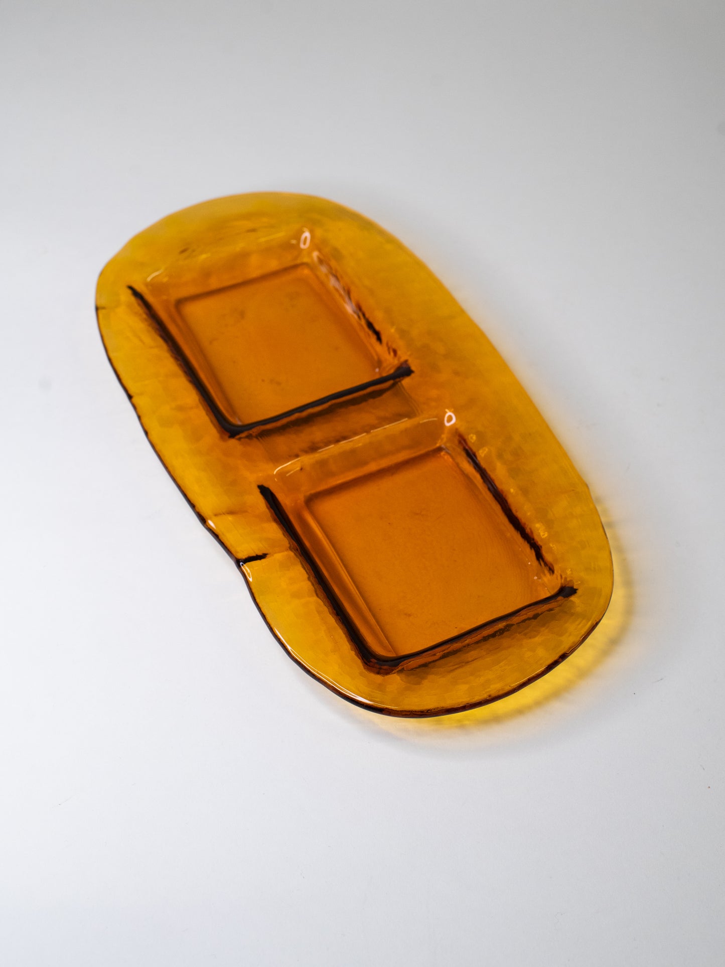 Amber Glass Serving Dish by Gösta Sigvard for Lindshammar – Sweden, 1960s