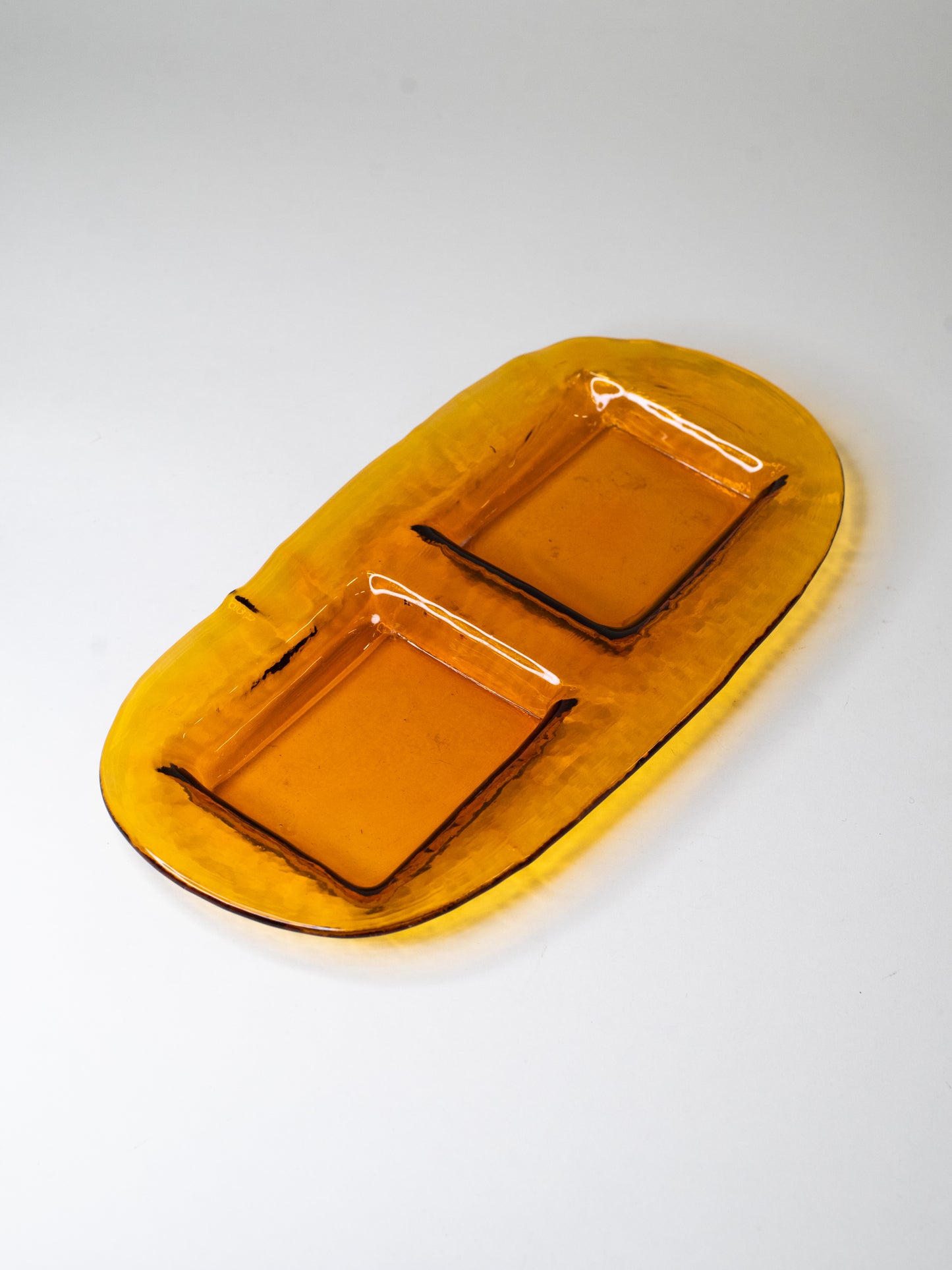 Amber Glass Serving Dish by Gösta Sigvard for Lindshammar – Sweden, 1960s