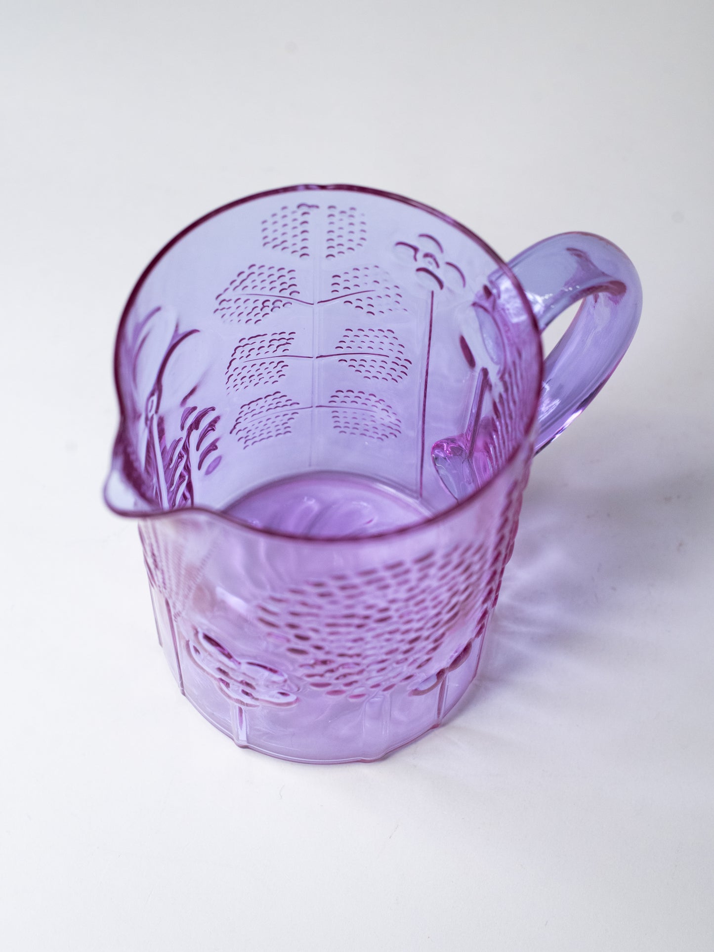 Nuutajärvi 'Flora' Pitcher in Neodymium Glass - Oiva Toikka - Finland, 1960s