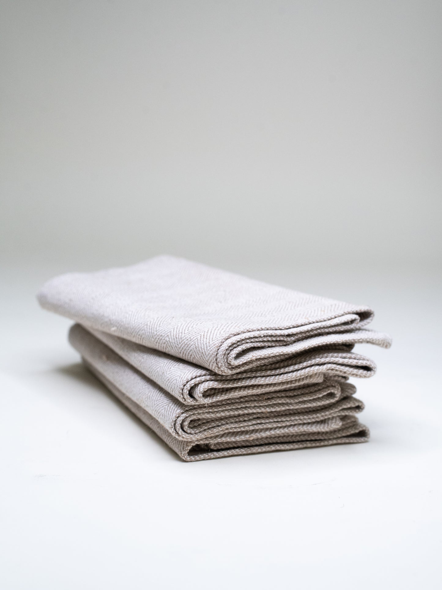 Vintage Finnish Raw Linen Towels in Herringbone Pattern - Set of 4